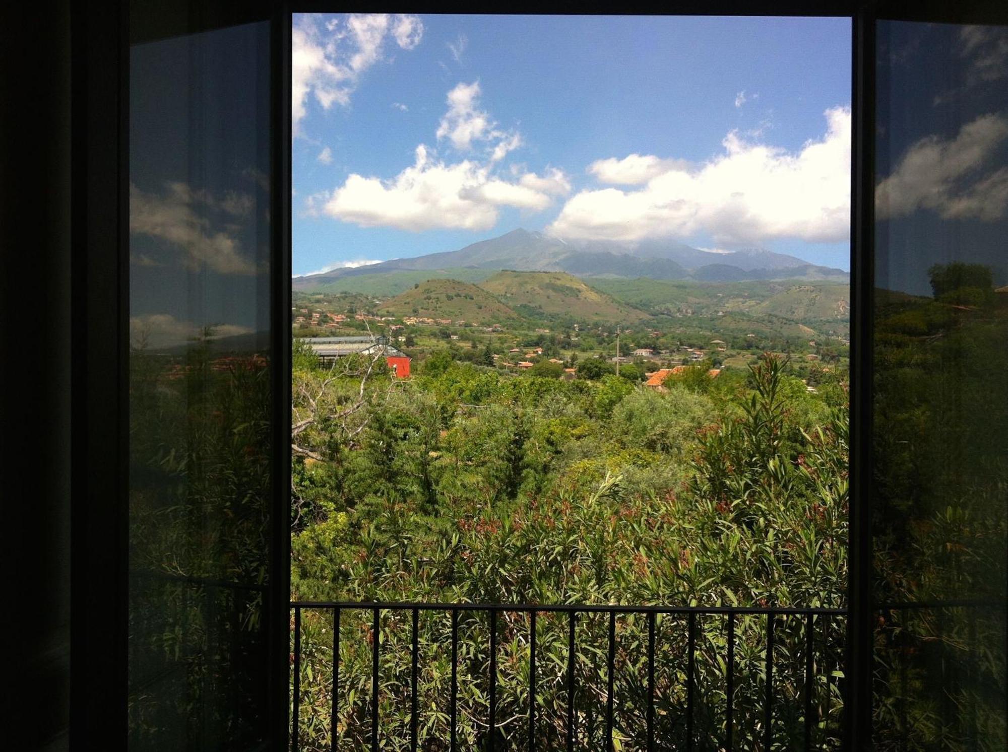 Villa Bonaccorso - Antica E Maestosa Villa Con Piscina Ai Piedi Dell'Etna فياغراندي الغرفة الصورة