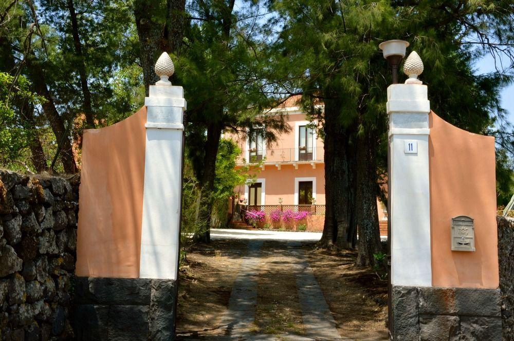 Villa Bonaccorso - Antica E Maestosa Villa Con Piscina Ai Piedi Dell'Etna فياغراندي المظهر الخارجي الصورة
